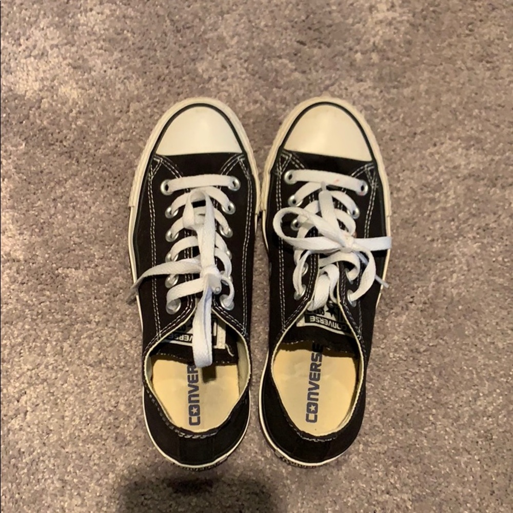 Black converse